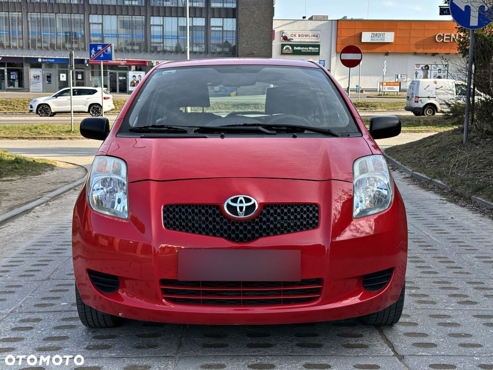 Toyota Yaris 1.0 Luna A/C - 3