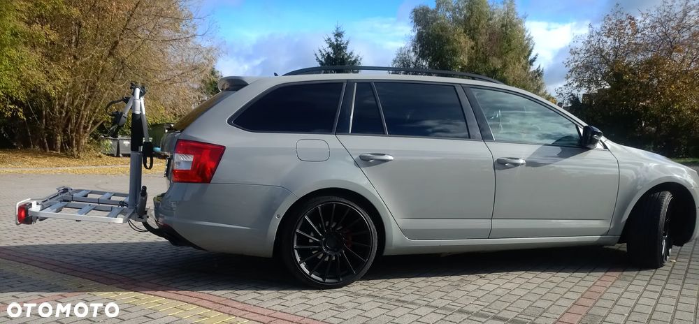 Skoda Octavia 2.0 TDI (Green tec) DSG RS - 16