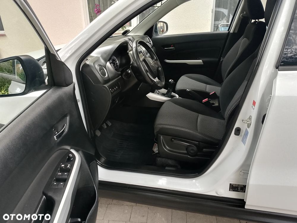 Suzuki Vitara 1.6 (4x2) Comfort - 6