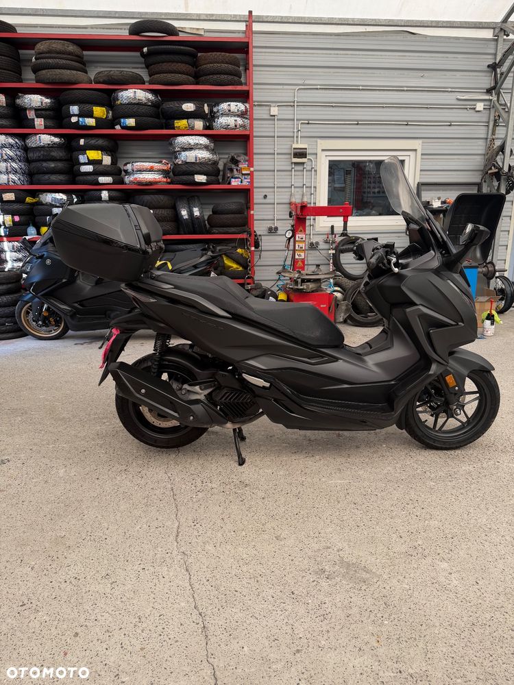 Honda NSS - 9