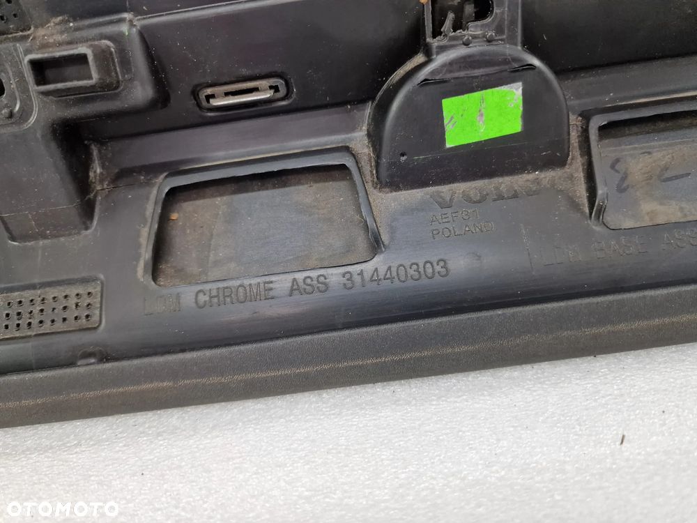 VOLVO XC60 II 16- INSCRIPTION PRAWA LISTWA DRZWI PRZEDNIA PRZÓD , NR 31440303 , NR AUKCJI LD30 - 17