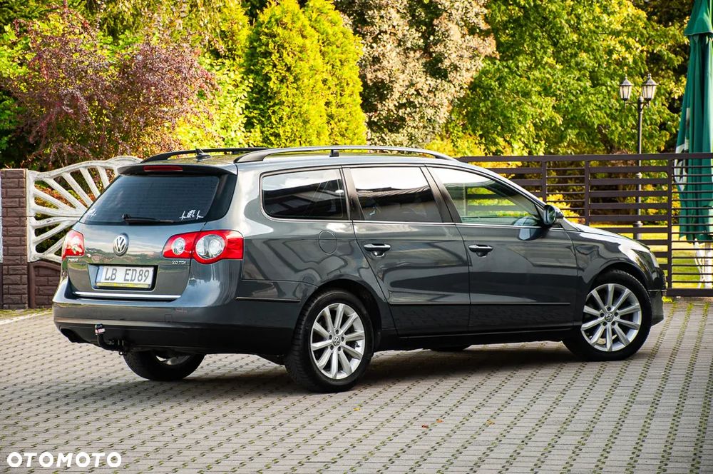 Volkswagen Passat 2.0 TDI Comfortline - 15