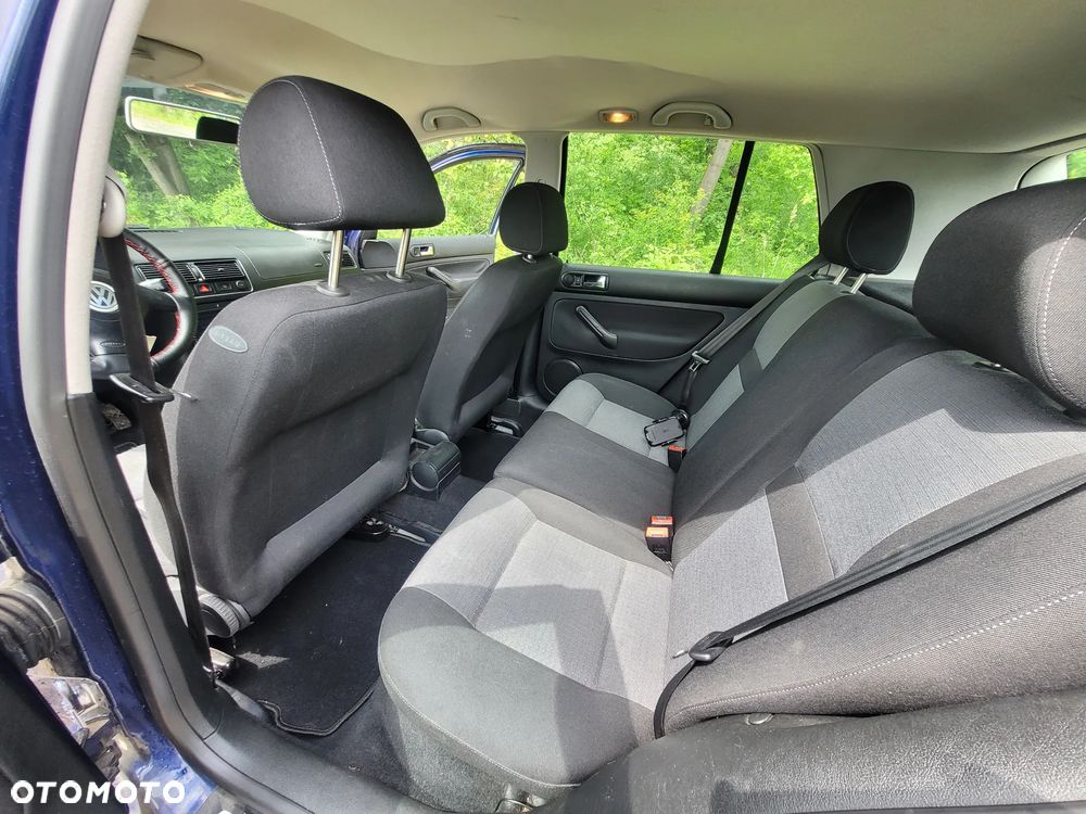 Volkswagen Golf - 19