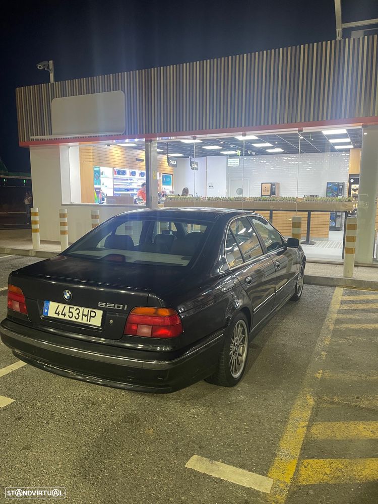 BMW 520 i - 3
