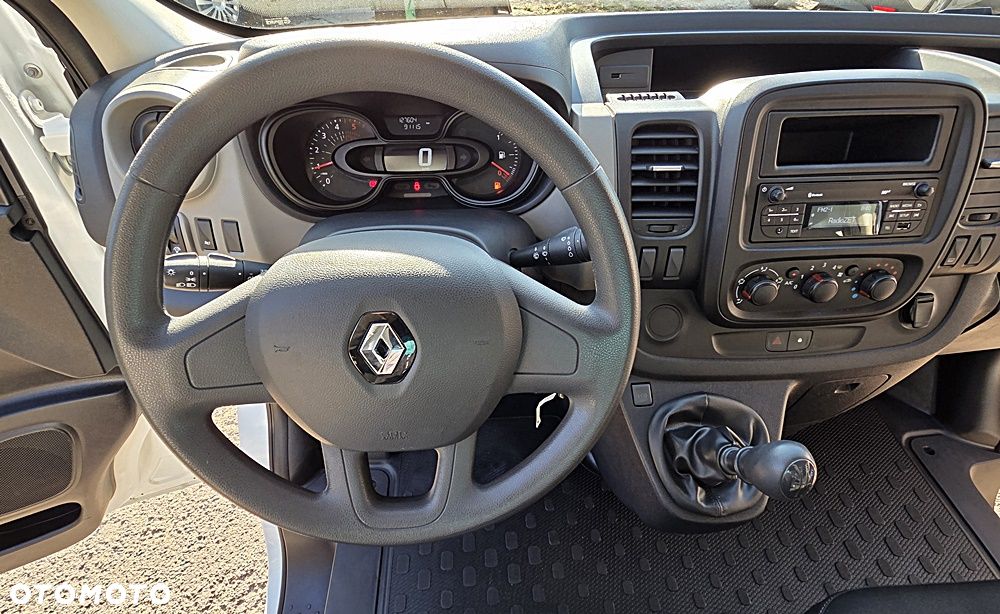 Renault TRAFIC - 24