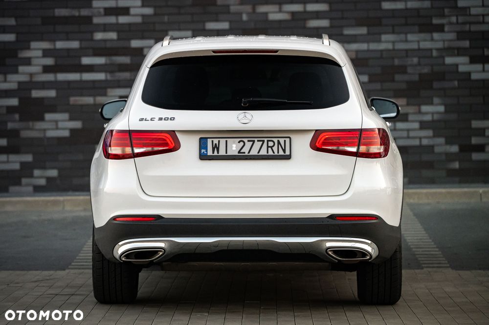 Mercedes-Benz GLC - 6