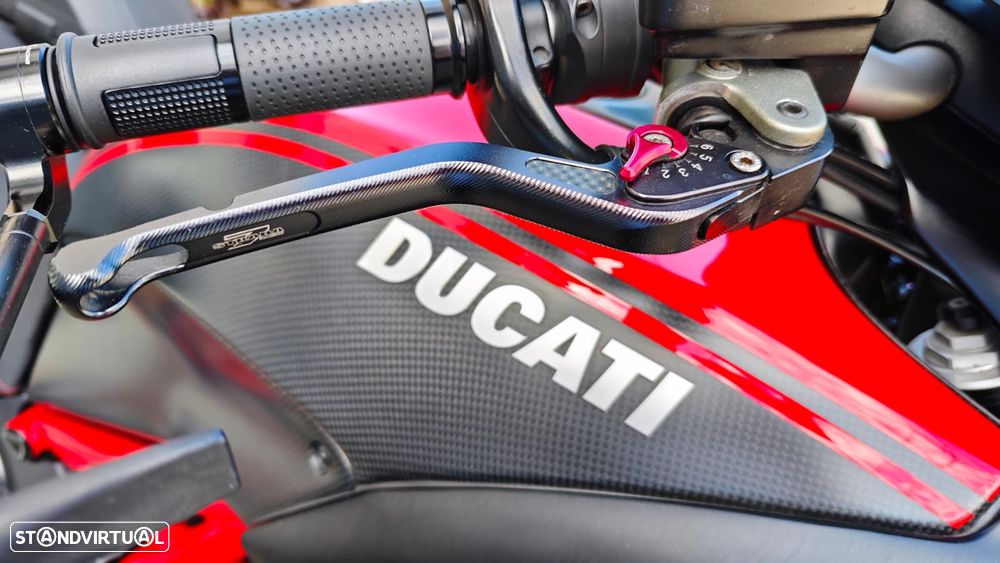 Ducati Diavel Red/carbono - 18