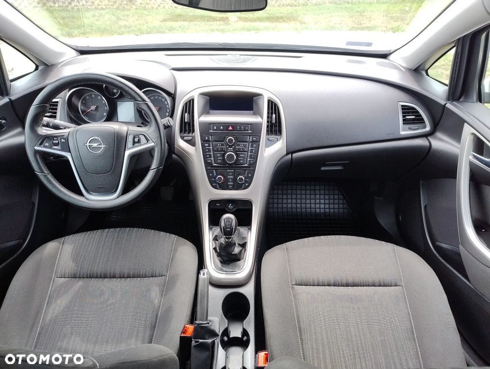 Opel Astra 1.4 Innovation - 12