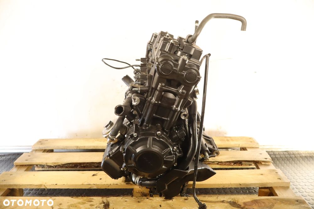 SILNIK KOMPLETNY SKRZYNIA BIEGÓW HONDA CB650RA - 2