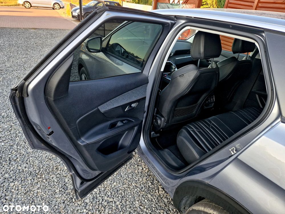Peugeot 3008 1.2 PureTech Access S&S - 23