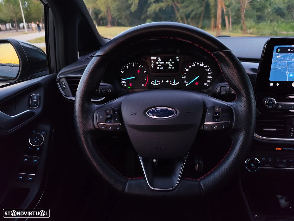 Ford Fiesta 1.0 EcoBoost MHEV ST-Line - 28