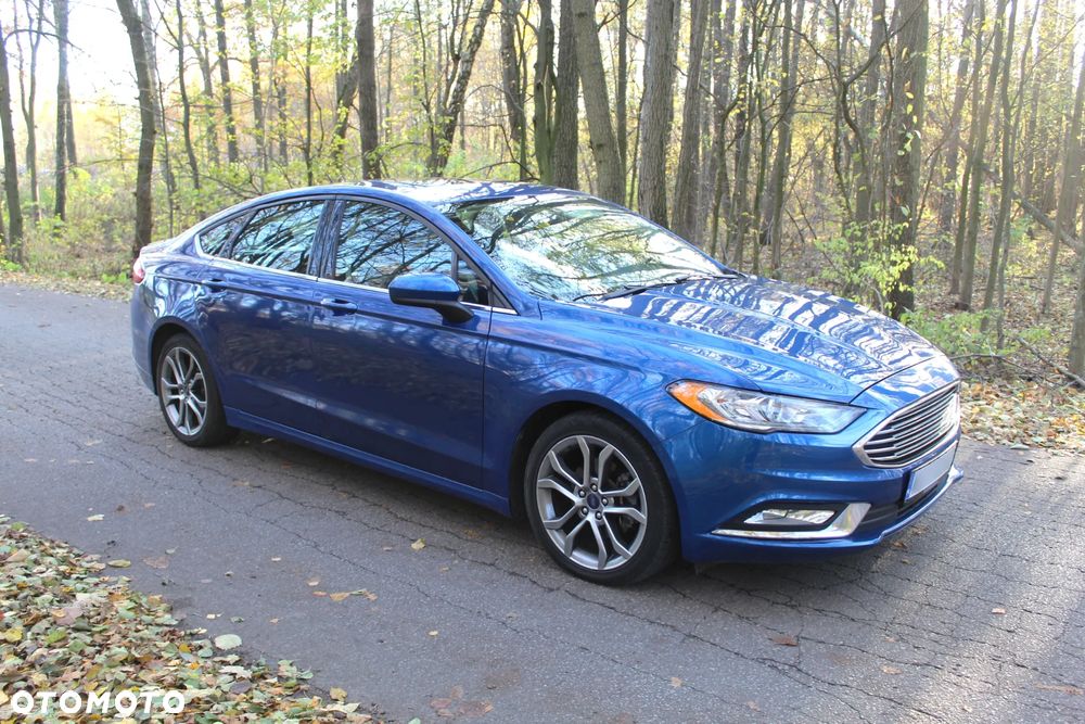 Ford Fusion - 12