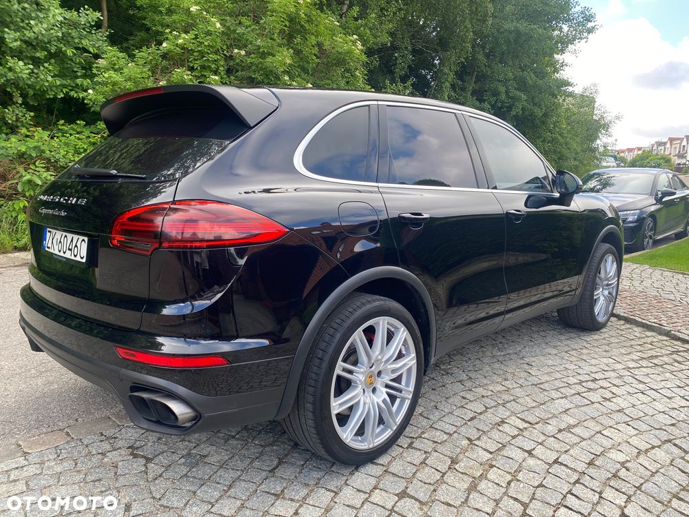 Porsche Cayenne Turbo - 8