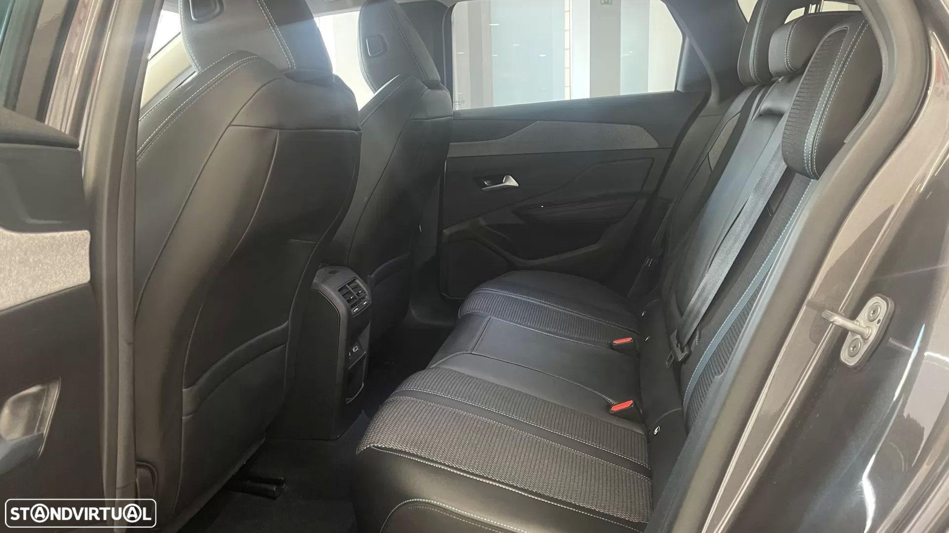 Peugeot 308 SW 1.5 BlueHDi Allure EAT8 - 17