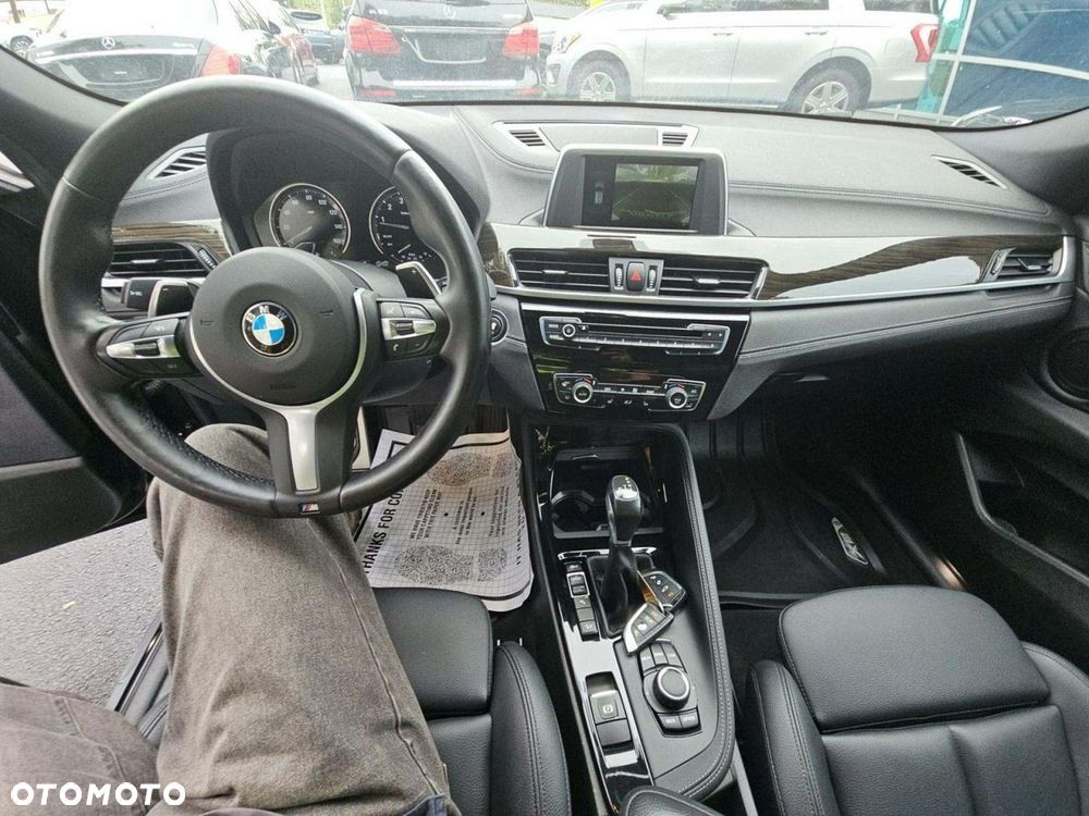 BMW X2 - 6