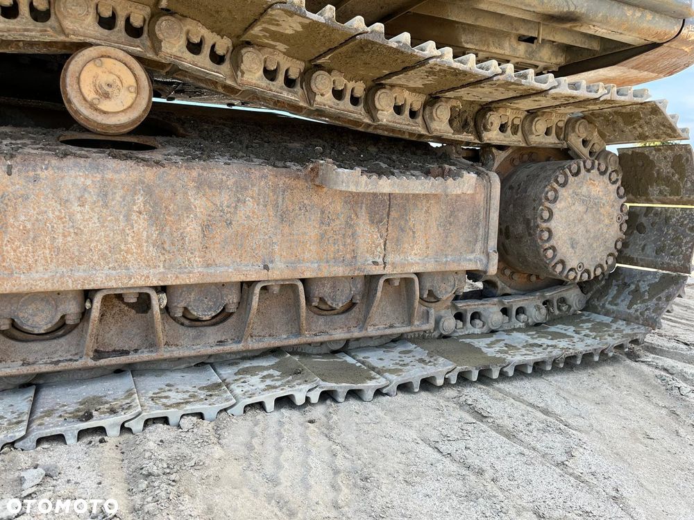 Volvo EC 360 CLD - 2