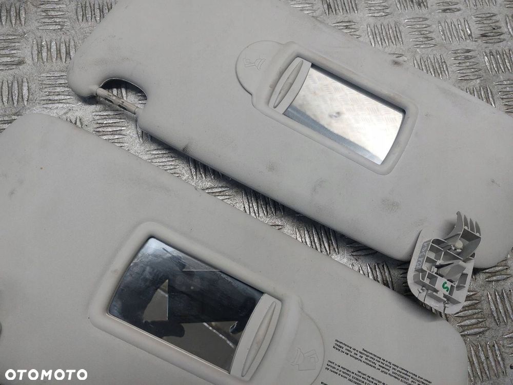 OSŁONA PRZECIWSŁONECZNA LEWA +  PRAWA RENAULT ESPACE IV 8200138847 - 2