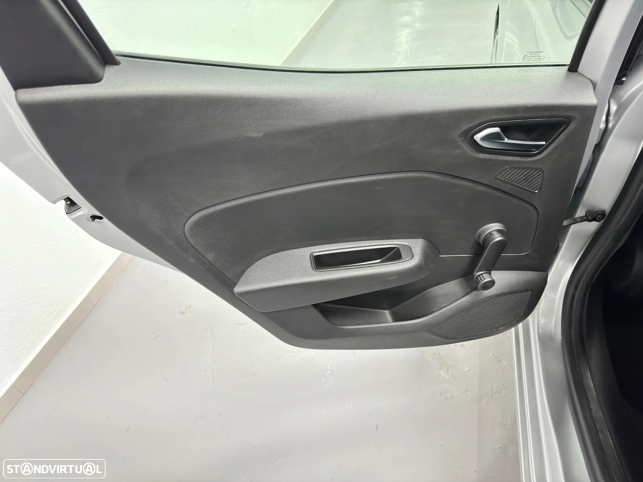 Renault Clio 1.5 Blue dCi Zen - 12