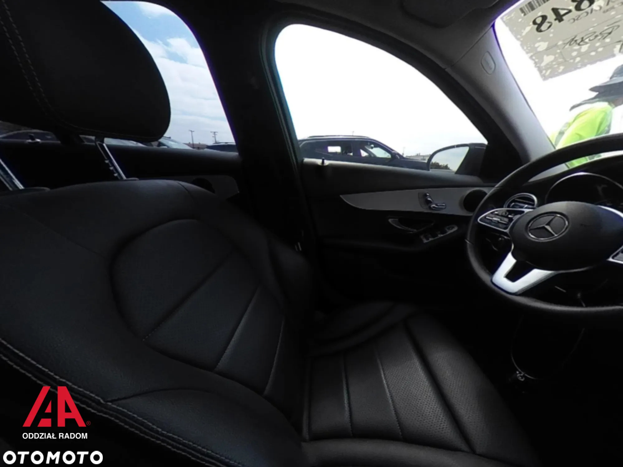 Mercedes-Benz Klasa C 300 9G-TRONIC - 16