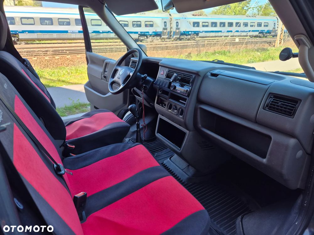 Volkswagen Transporter Standard - 24