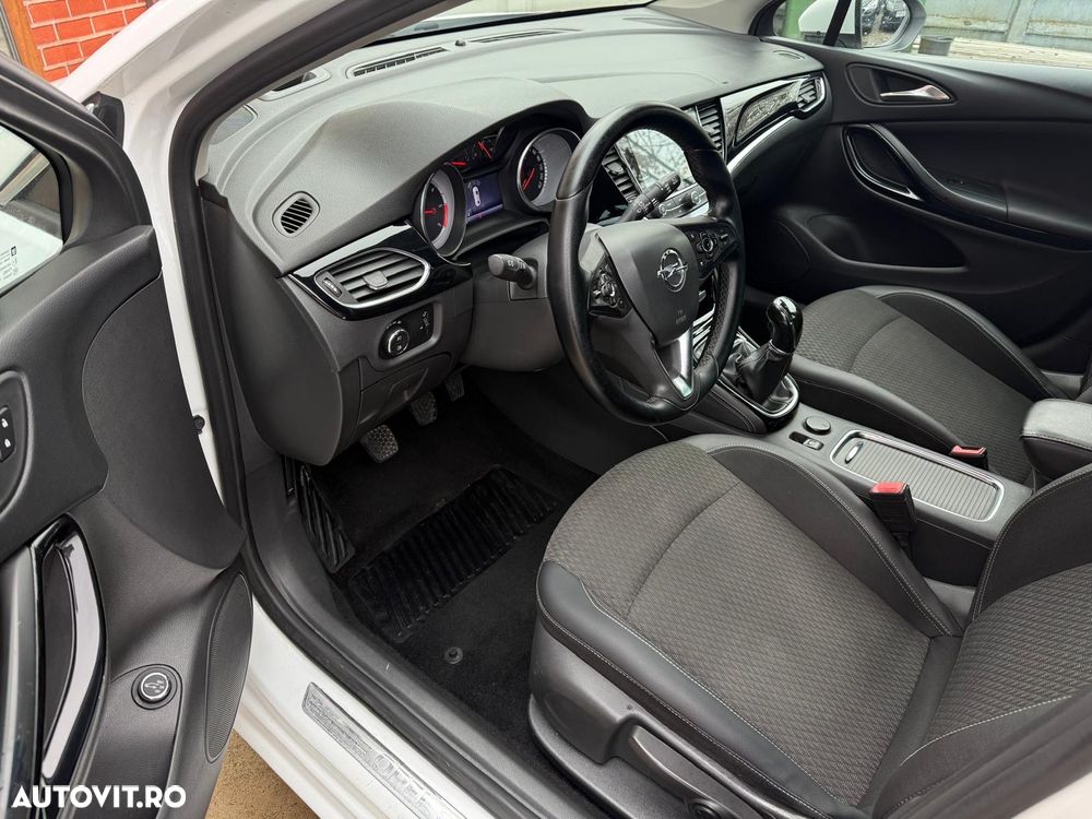 Opel Astra 1.6 BiTurbo D (CDTI) Start/Stop Innovation - 21