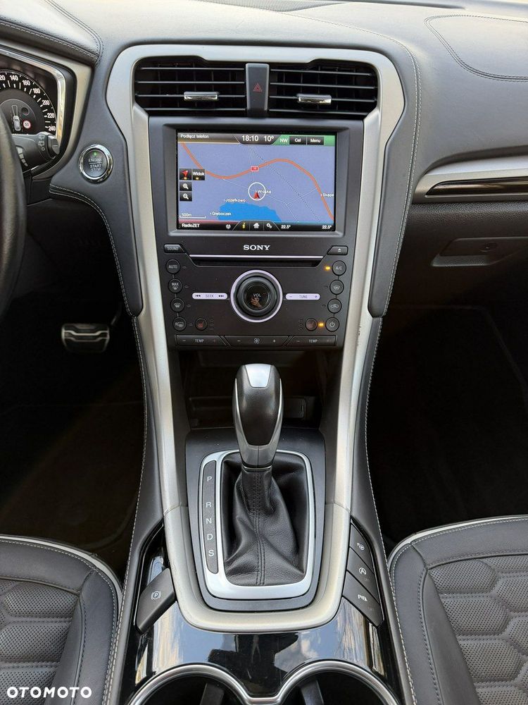 Ford Mondeo - 36