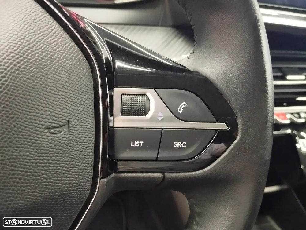 Peugeot 208 1.2 PureTech Active Pack - 15