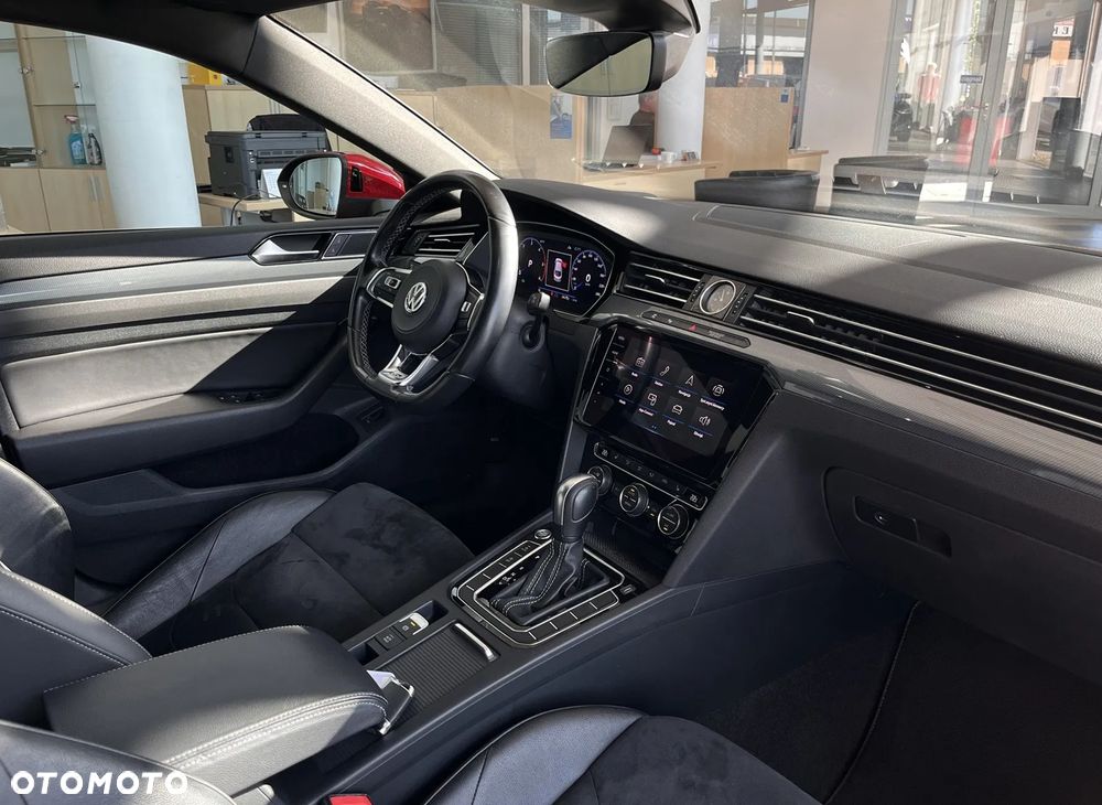 Volkswagen Arteon 2.0 TDI Bi-Turbo SCR 4Mot R-Line Edition DSG - 27