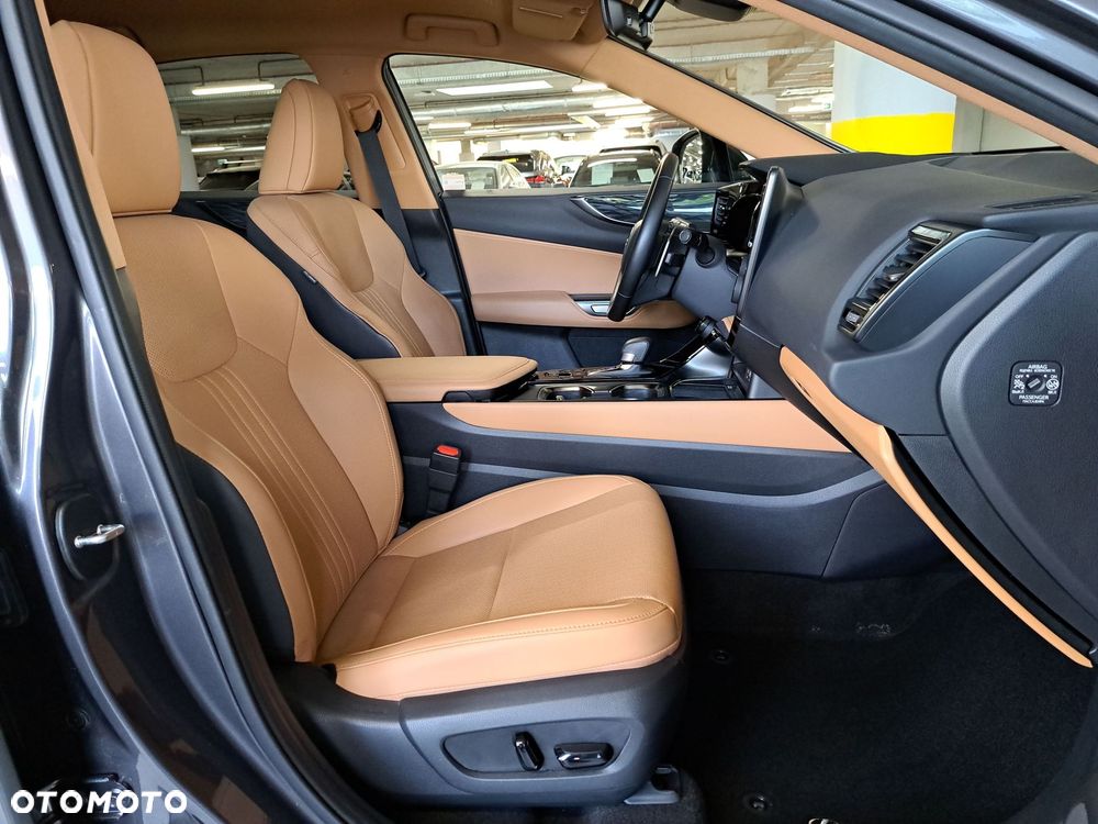 Lexus NX 350h Prestige AWD - 16