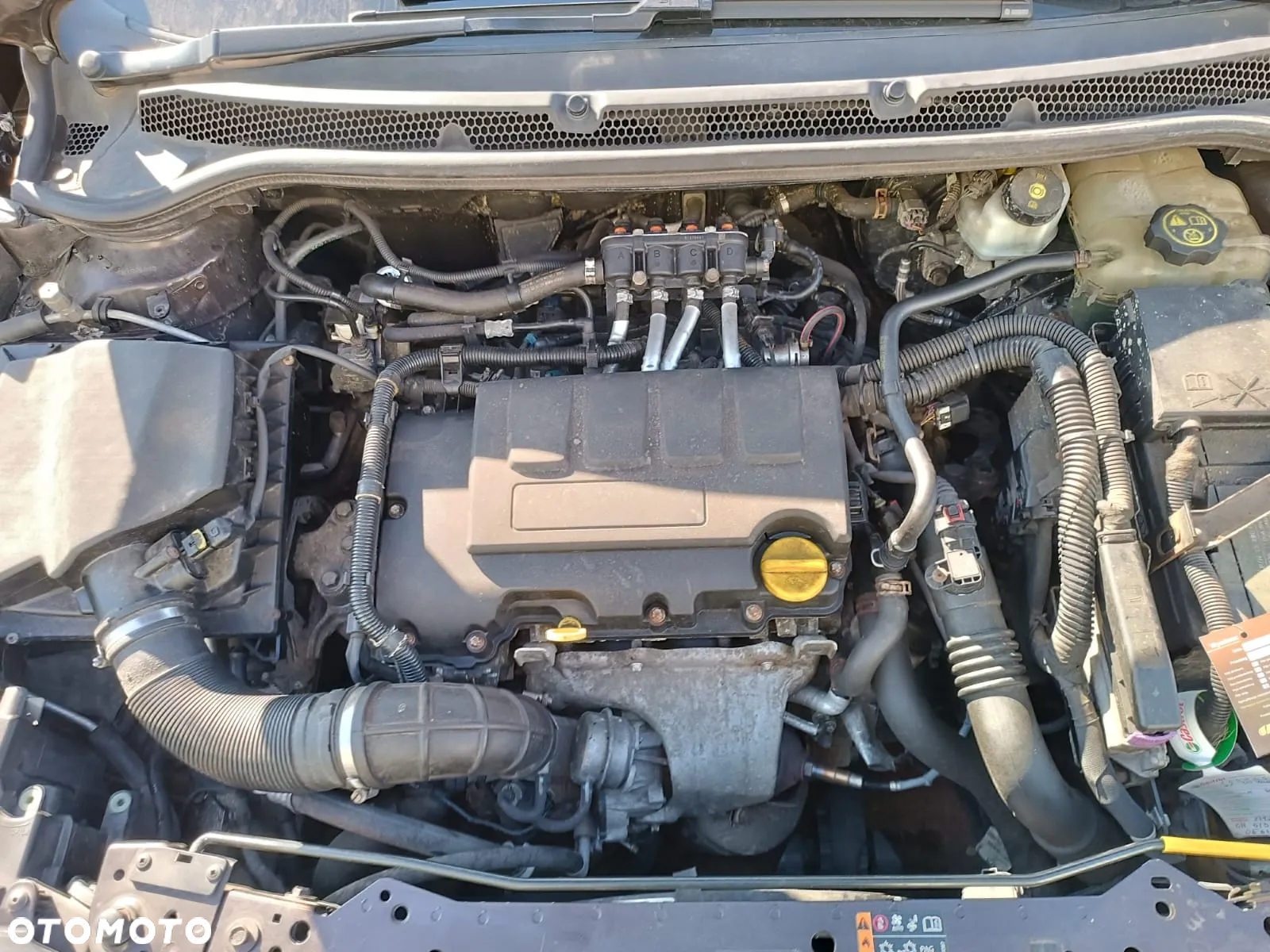 Opel Astra IV 1.4 T Business S&S EU6 - 3