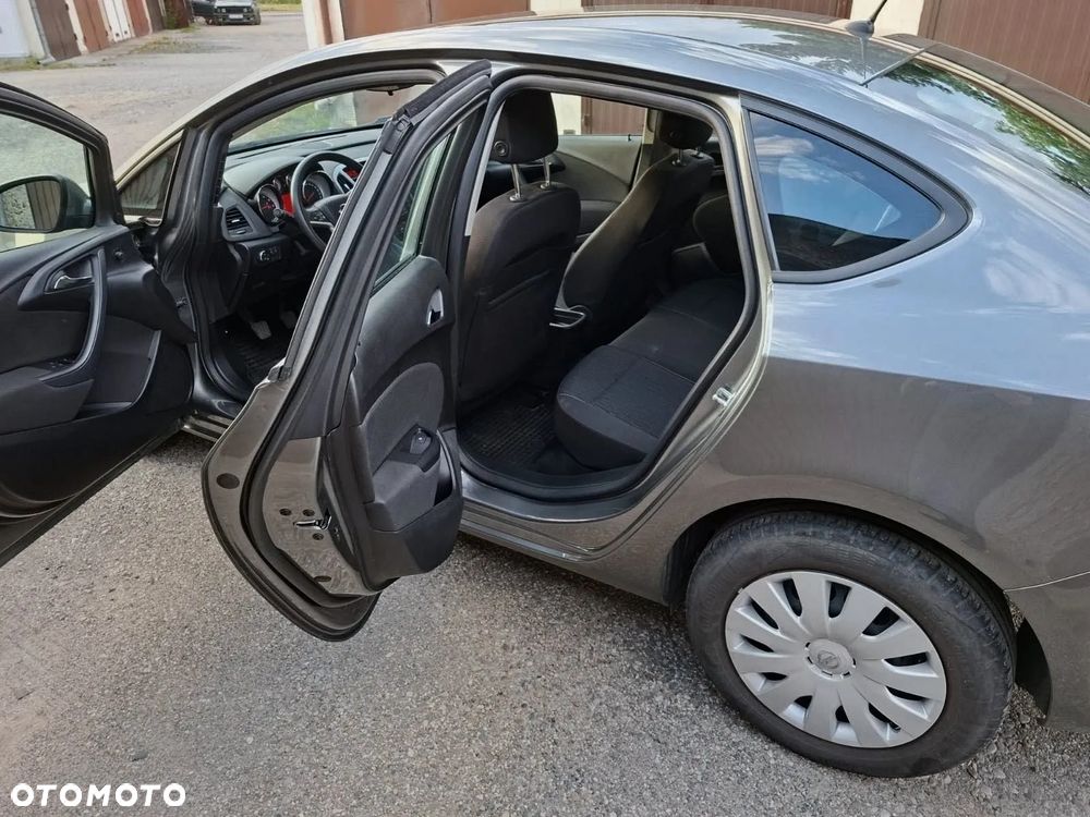 Opel Astra 1.4 T Energy EU6 - 9
