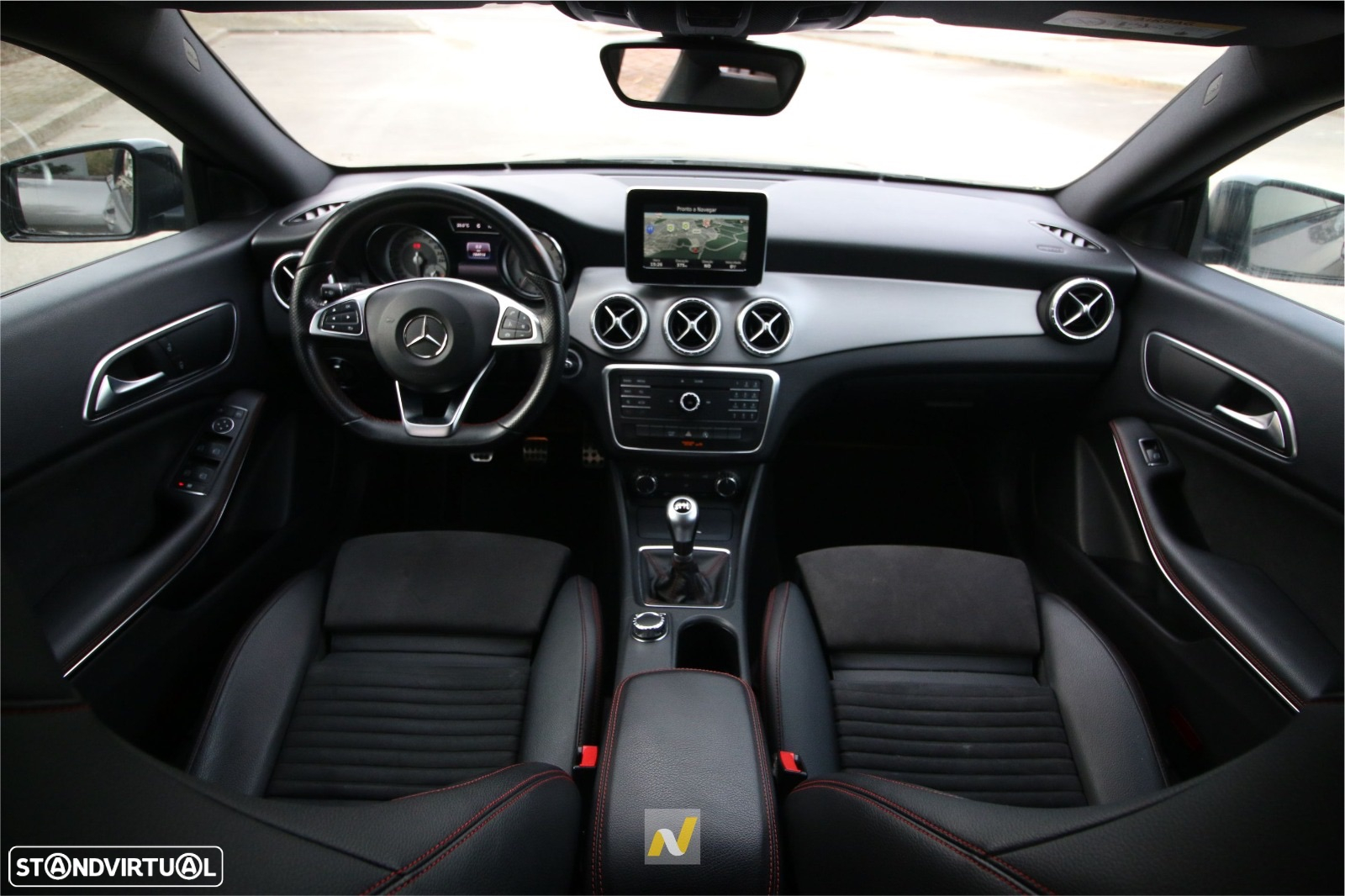 Mercedes-Benz CLA 200 d Shooting Brake AMG Line - 18
