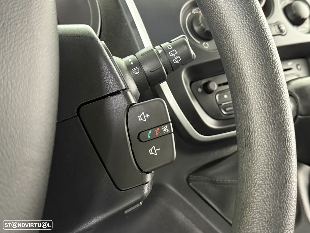 Renault Kangoo Z.E. 33 Flex - 27