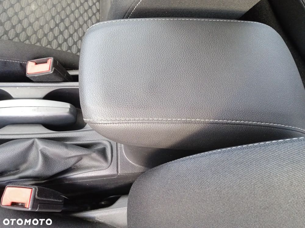 Opel Astra 1.6 CDTI Enjoy S&S - 20
