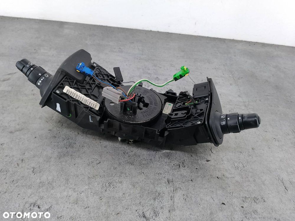 PRZEŁĄCZNIK ZESPOLONY RENAULT SCENIC II 7701060400 1.9 DCI - 4