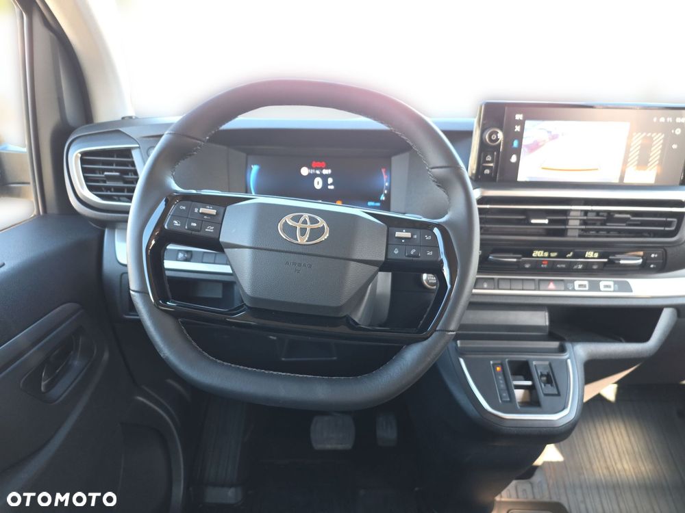 Toyota Proace Verso - 12