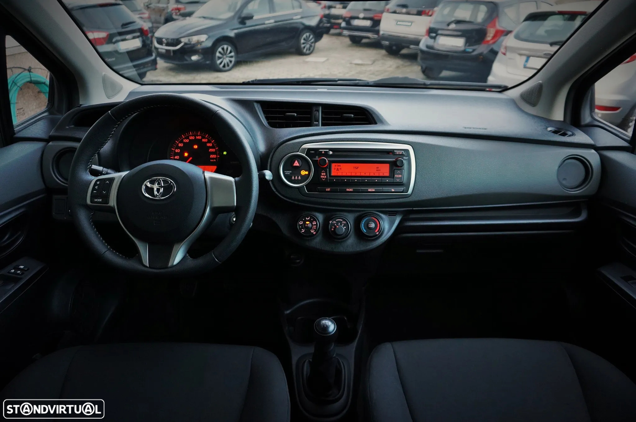 Toyota Yaris 1.0 VVT-i Comfort+AC - 20