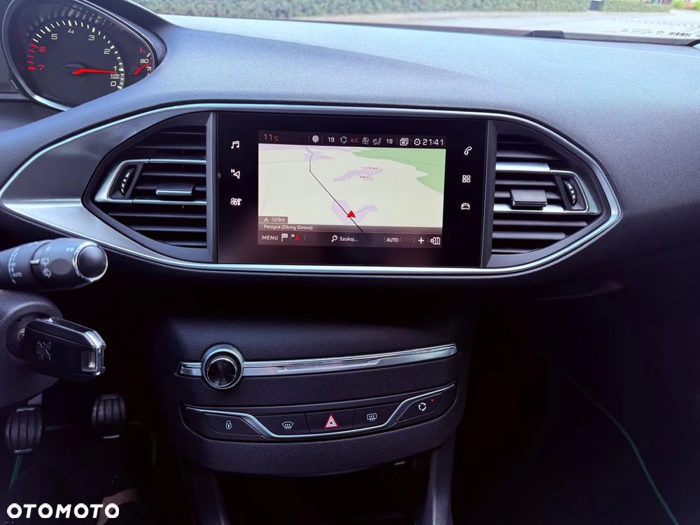 Peugeot 308 1.2 PureTech Active Pack S&S - 7