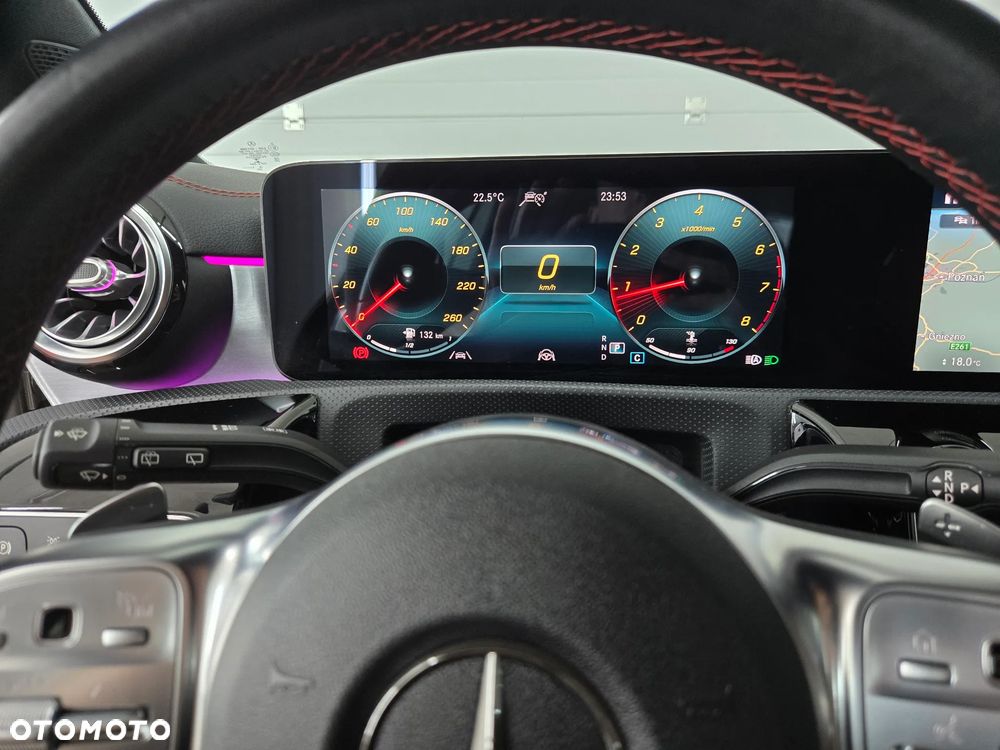Mercedes-Benz CLA 200 7G-DCT AMG Line - 23