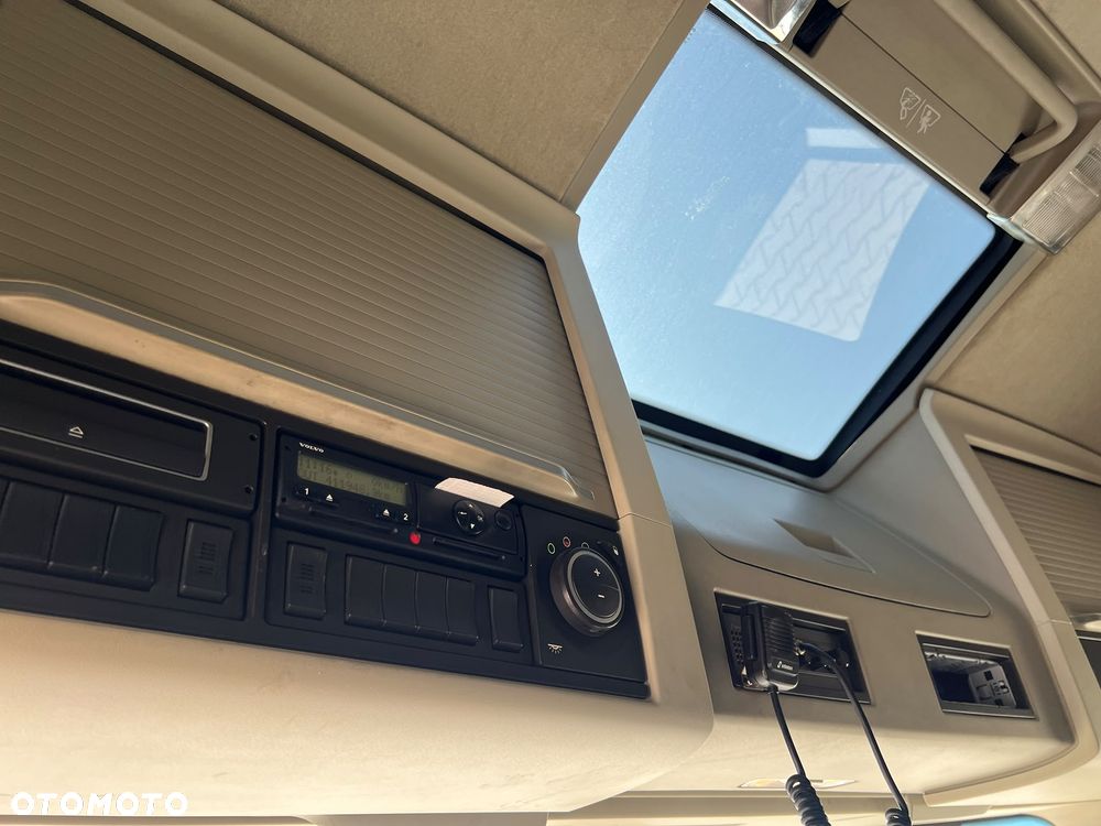 Volvo FH 460 6x2 + żuraw Palfinger PK 27002-SH E + JIB PJ060B | 2016 | 410 000 km | EURO 6 - 18