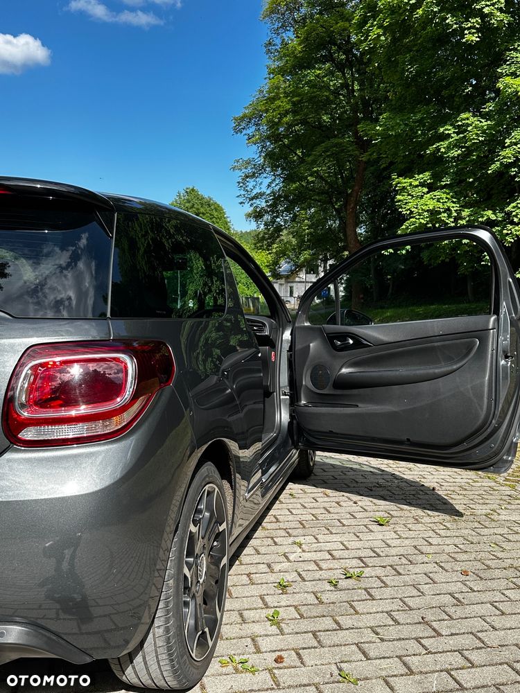 Citroën DS3 BlueHDi 120 SportChic - 21