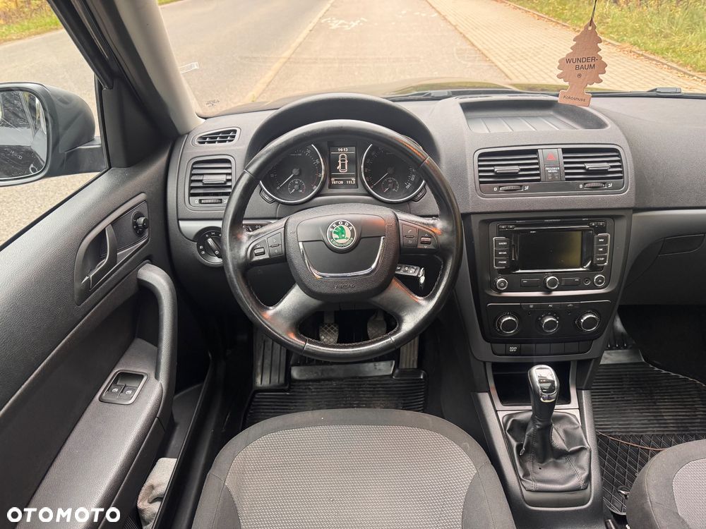 Skoda Yeti 2013 photo 2
