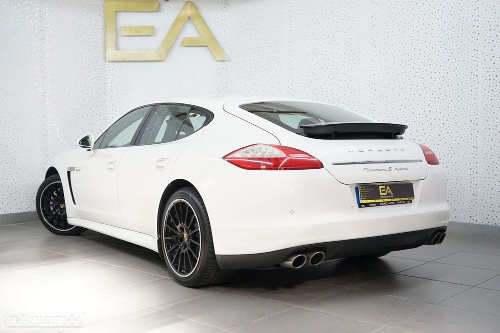 Porsche Panamera S Hybrid - 4