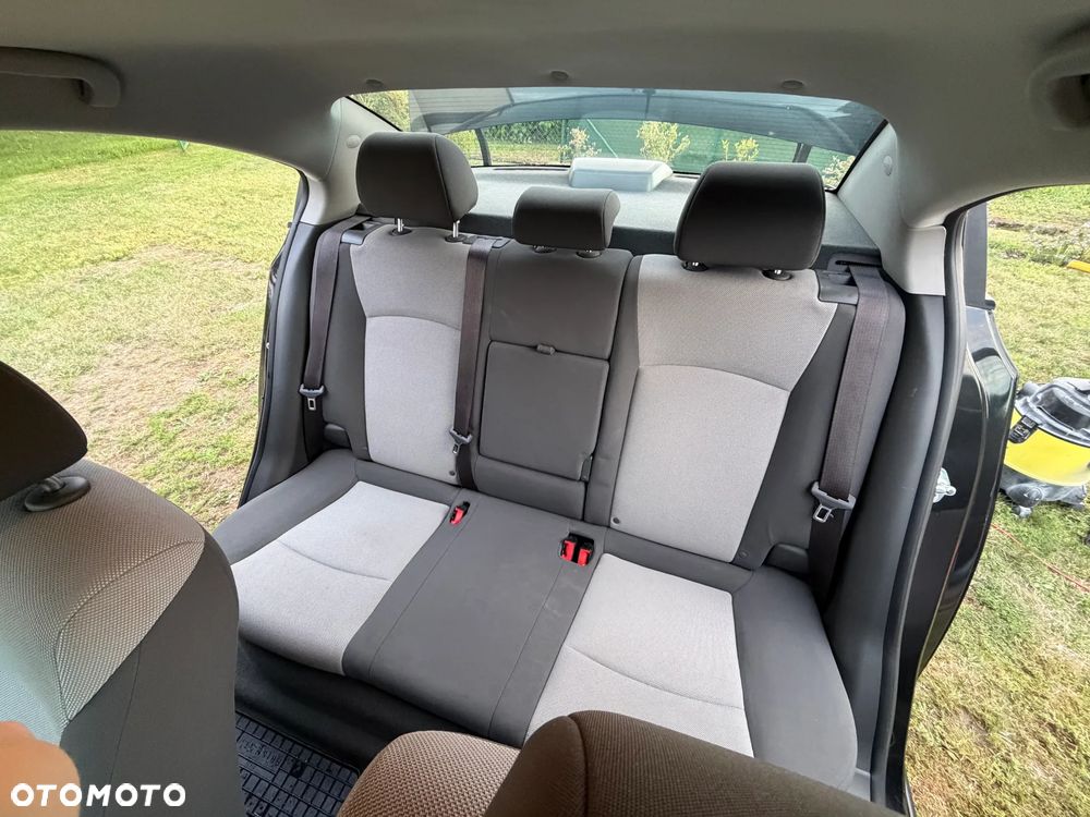 Chevrolet Cruze 1.6 LS - 16