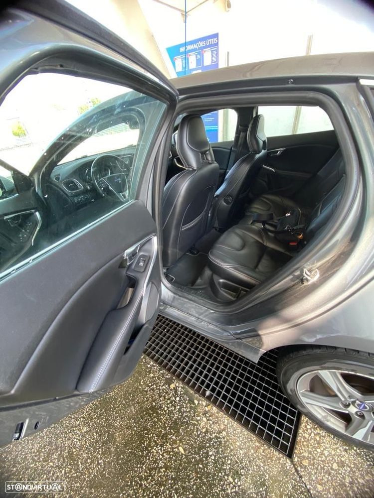 Volvo V40 D4 RDesign - 9