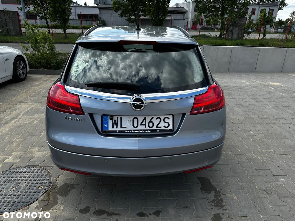 Opel Insignia 1.8 - 12