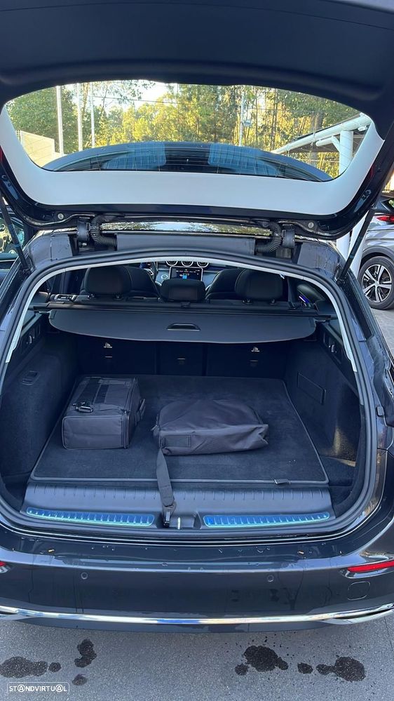 Mercedes-Benz C 300 e T 9G-TRONIC Avantgarde - 6