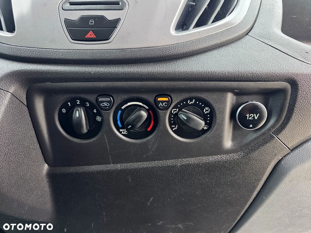 Ford TRANSIT 2,0 TDCI 170 KONNY WYWROTKA 3 STRONNA DOKA BRYGADÓWKA 7 OSOBOWA KLIMA WEBASTO LEDY 150T/KM PRZEBIEGU BLIŻNIAKI DO 3,5T WYWROT GWARANCJA - 25