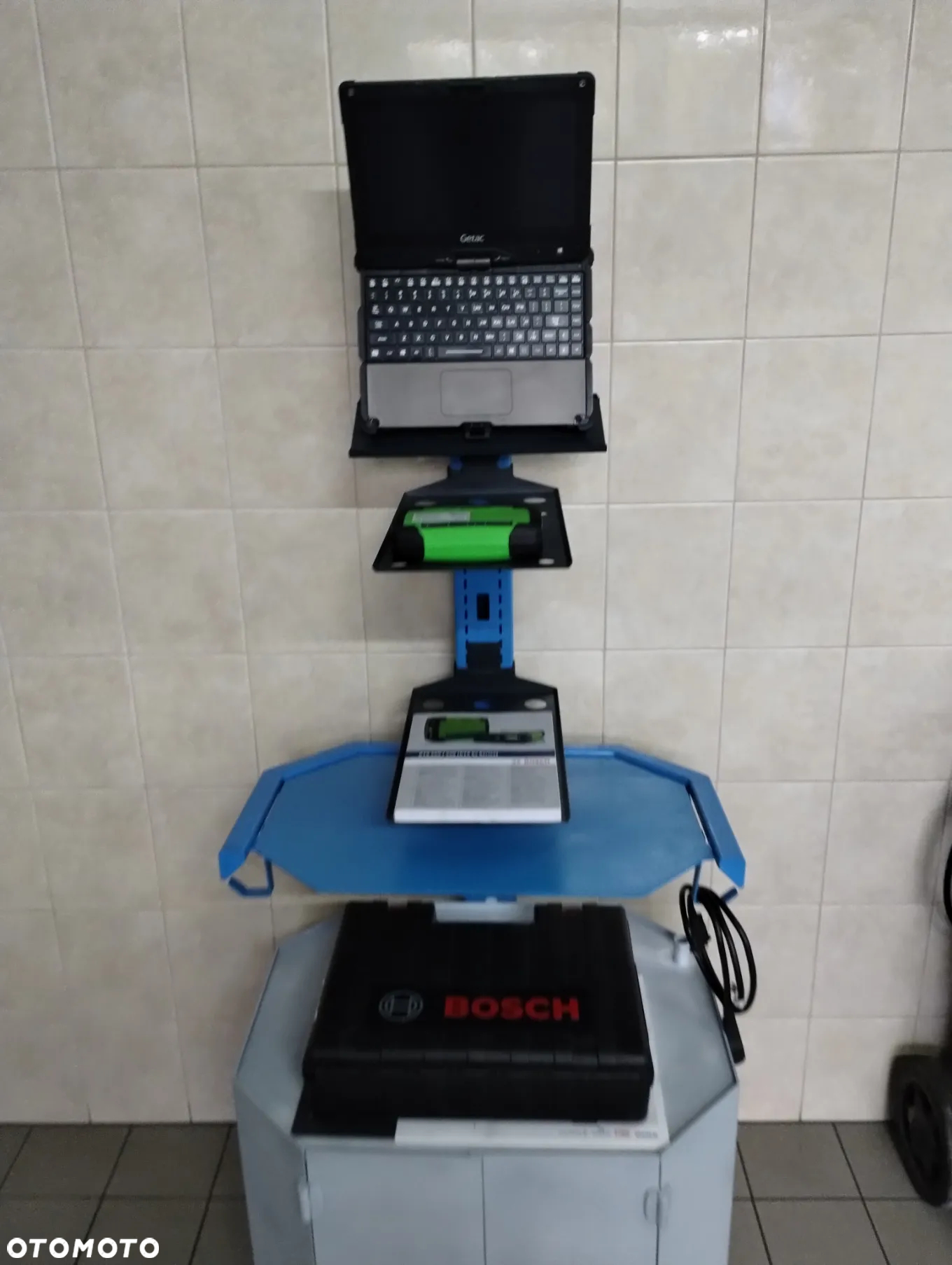 Wózek - Regał - Szafka pod tester usterek Kts i FSA Bosch - 32