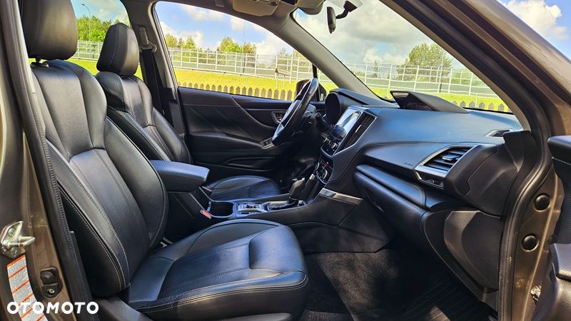Subaru Forester 2.0i-L Platinum (EyeSight) Lineartronic - 9